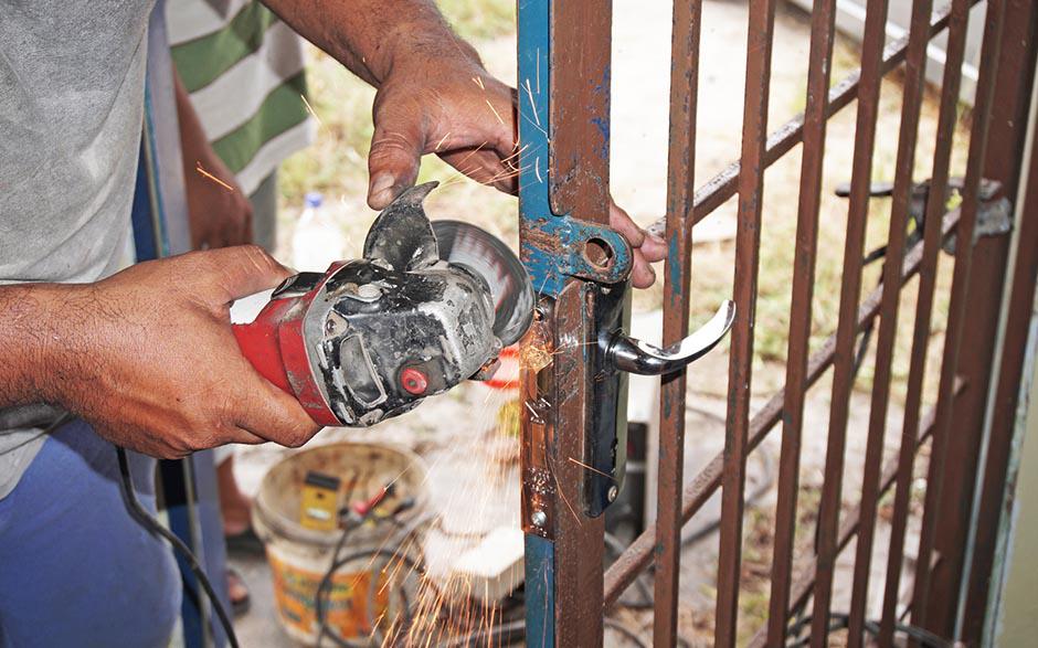 changer serrure porte fermée Souppes-sur-Loing